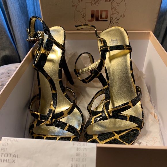 Jennifer Lopez Shoes - NIB JLo animal print heels. Size 8